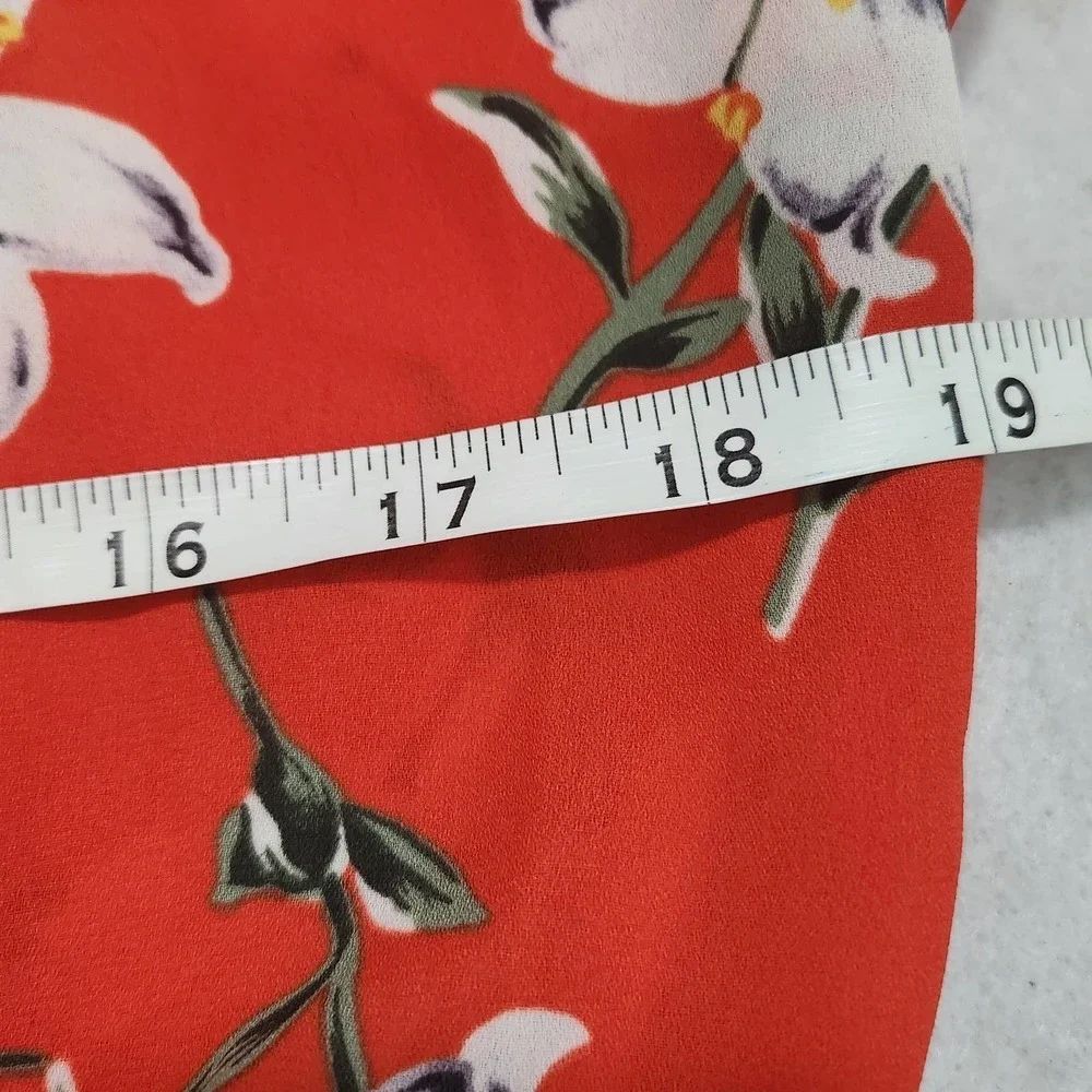 Sienna Sky peplum blouse floral v neck sz M - Picture 7 of 8